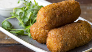 Croquete de Mortadela Martini com Iogurte